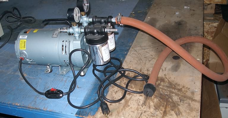 GAST Vacuum Pump,